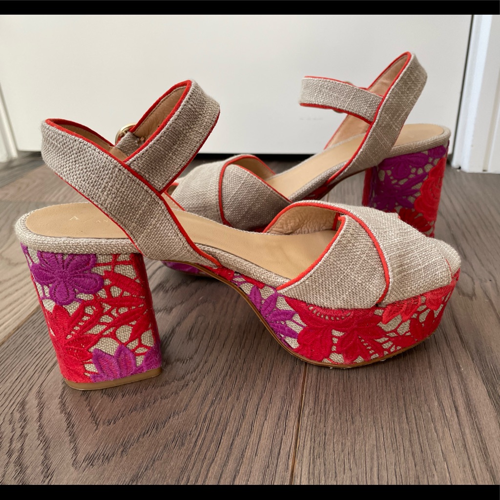 Anthropologie Brand Platforms Sz 9